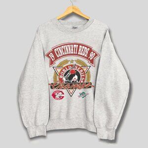 Vintage 1990 Cincinnati Reds Baseball Team Sweatshirt, Retro MLB Men Women Shirt